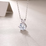 Load image into Gallery viewer, Éclat Solitaire Moissanite Necklace
