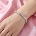 Load image into Gallery viewer, Sérénité Wave Moissanite Tennis Bracelet