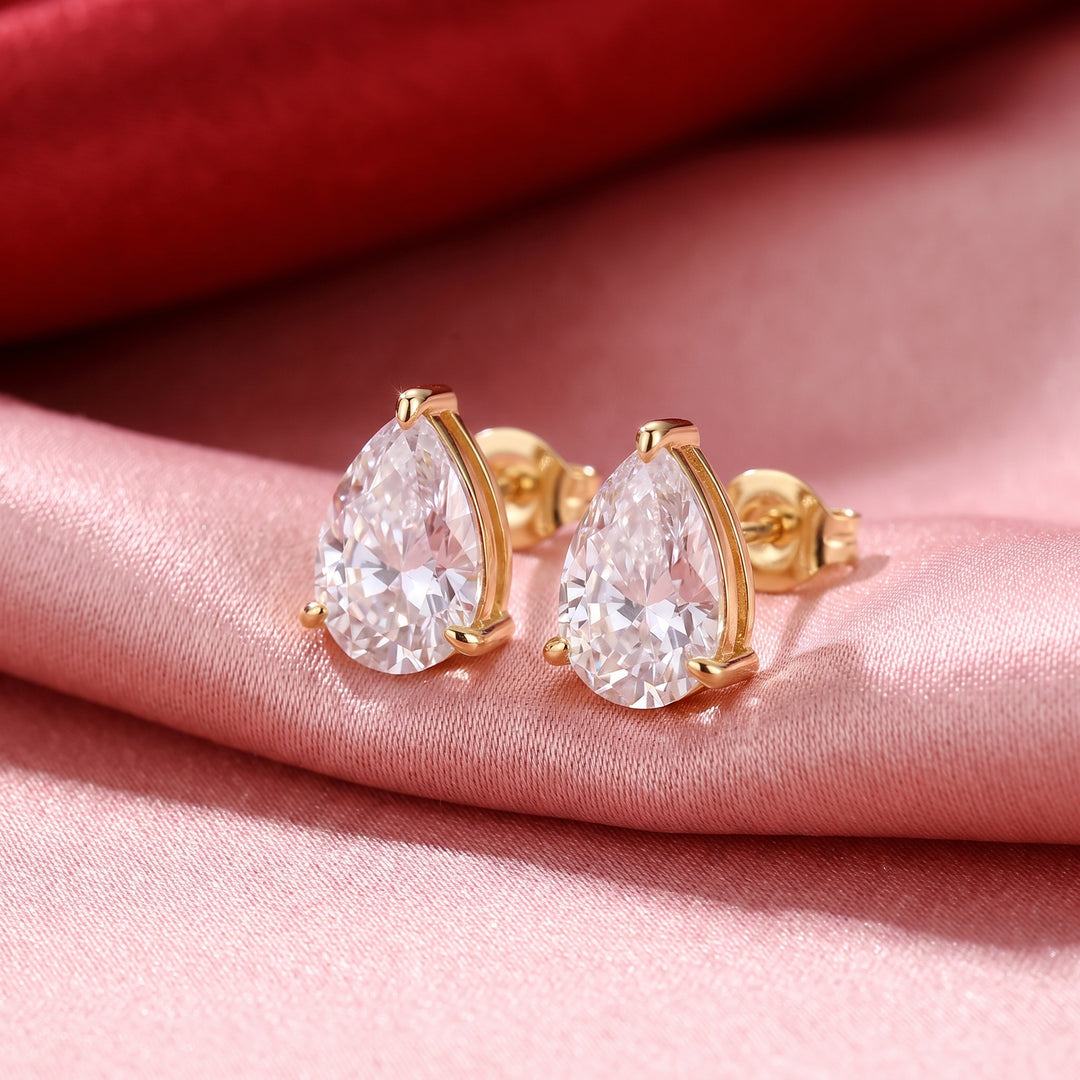 Aurum Pear Stud