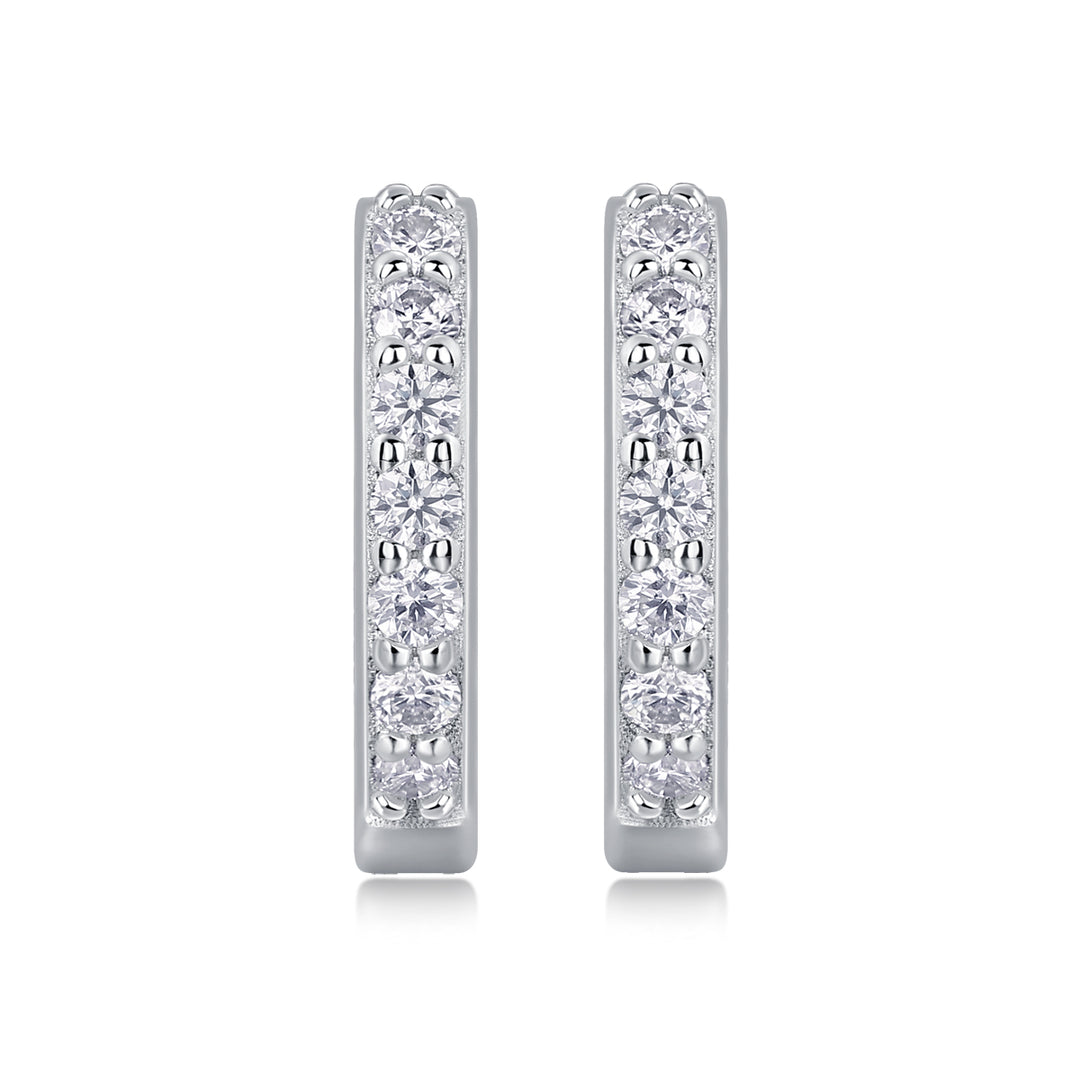 Cercle Pavé Moissanite Huggie Earrings