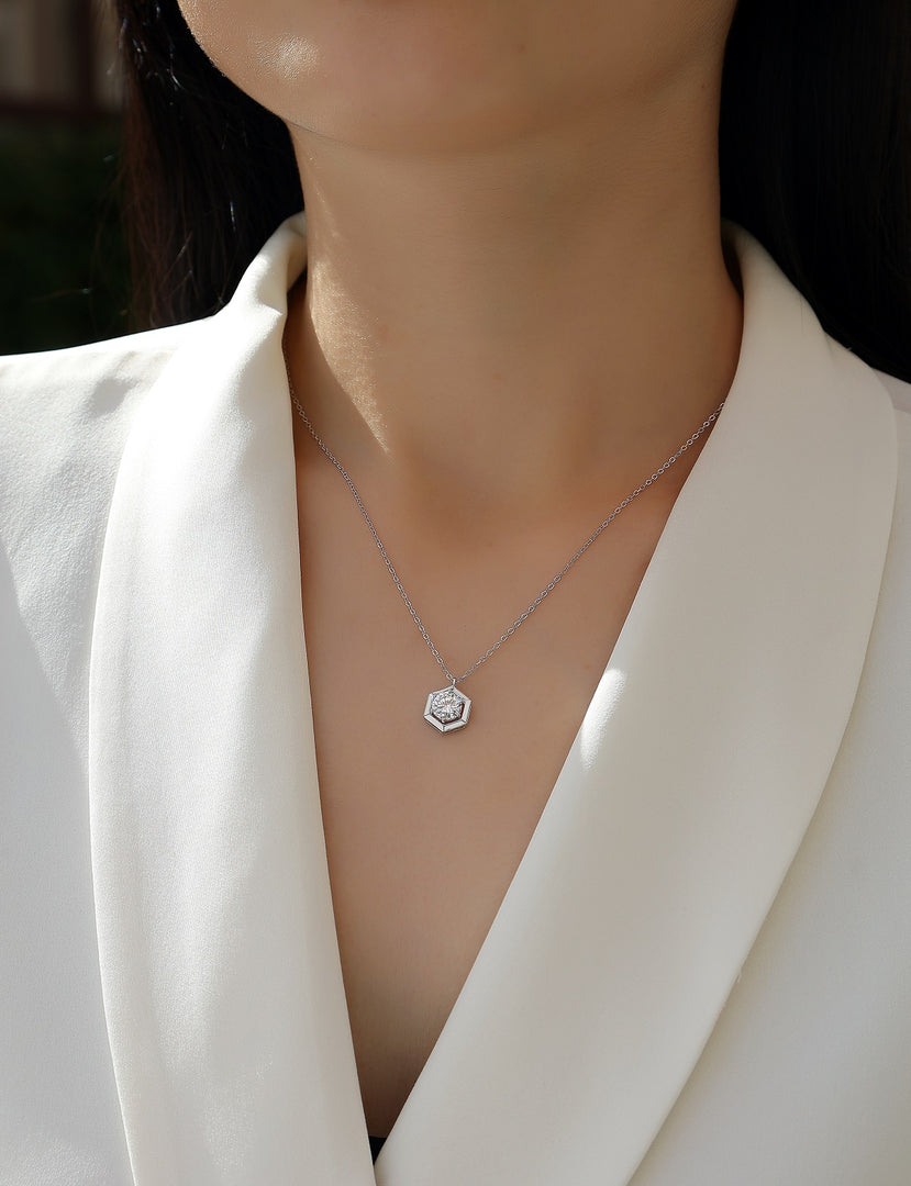 Éclat Hexagonal Moissanite Necklace on a model