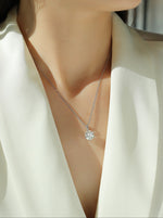 Load image into Gallery viewer, Éclat Pur Moissanite Necklace

