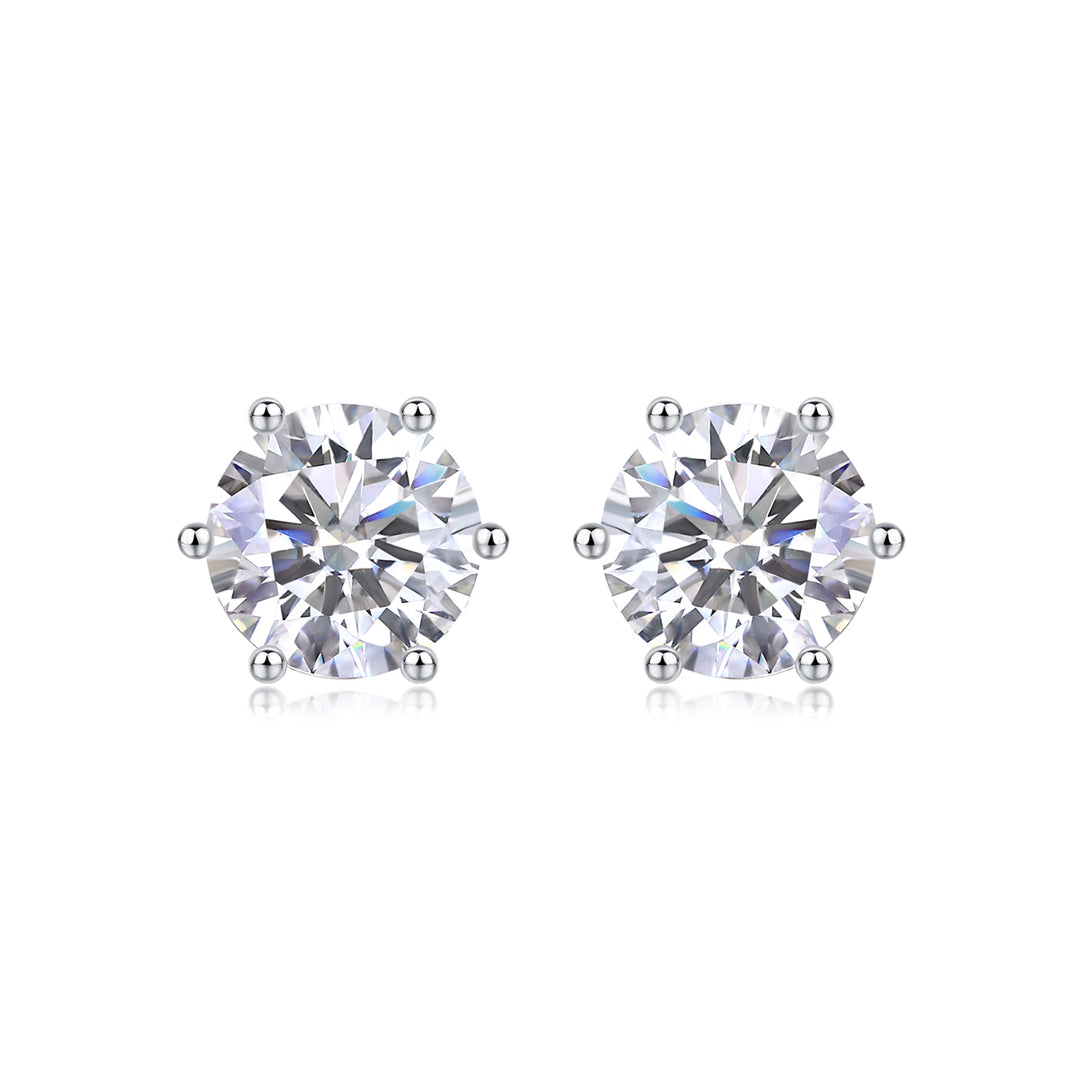 Éclat Pur Moissanite Studs