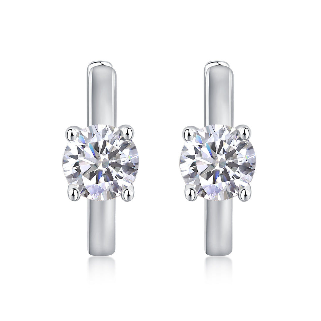 Éclat Solitaire Moissanite Huggie Earrings