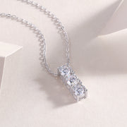 Éclat Trio Moissanite Necklace