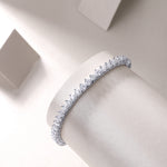 Load image into Gallery viewer, Éternelle Princesse Moissanite Tennis Bracelet
