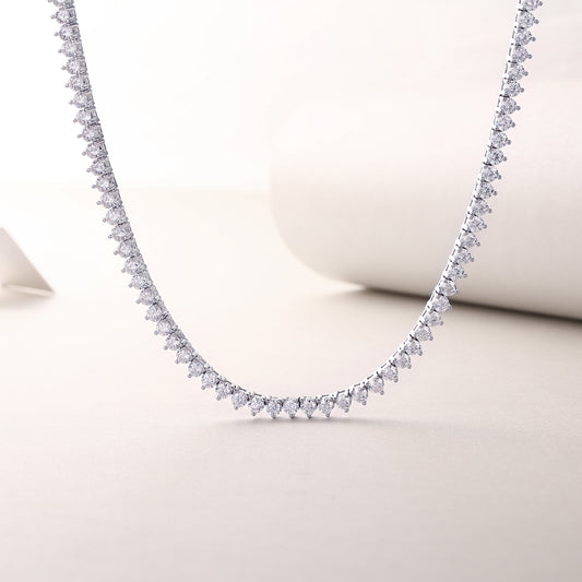 Éternelle Princesse Moissanite Tennis Necklace