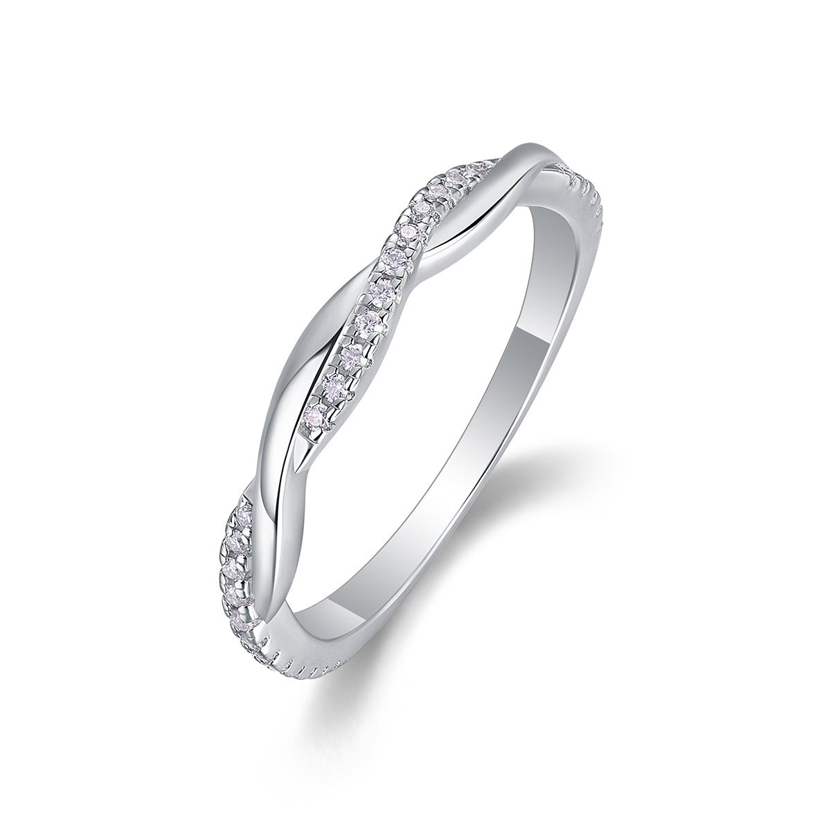 Élégance Twistée Moissanite Band