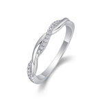 Load image into Gallery viewer, Élégance Twistée Moissanite Band
