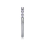Load image into Gallery viewer, Élégance Infinie Moissanite Band

