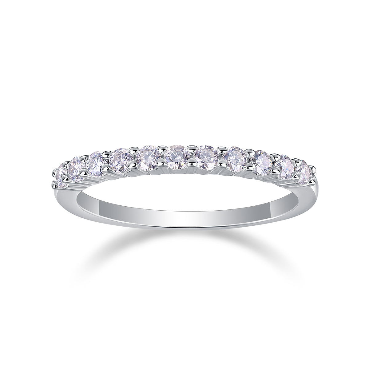 Élégance Infinie Moissanite Band