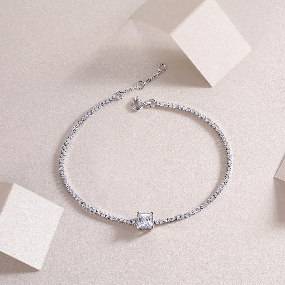 Stellaire Cube Moissanite Bracelet