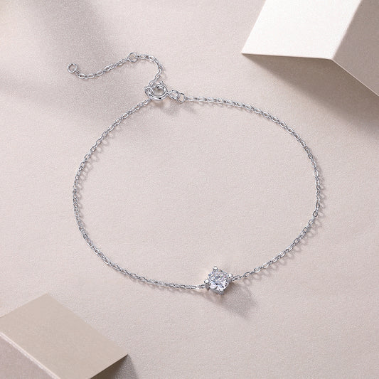 Éclat Solitaire Moissanite Bracelet