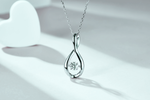 Load image into Gallery viewer, Danse Vivante Moissanite Necklace
