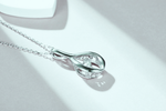 Load image into Gallery viewer, Danse Vivante Moissanite Necklace
