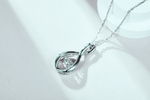 Load image into Gallery viewer, Danse Vivante Moissanite Necklace
