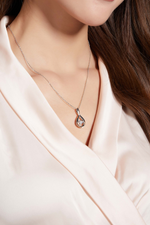 Load image into Gallery viewer, Danse Vivante Moissanite Necklace
