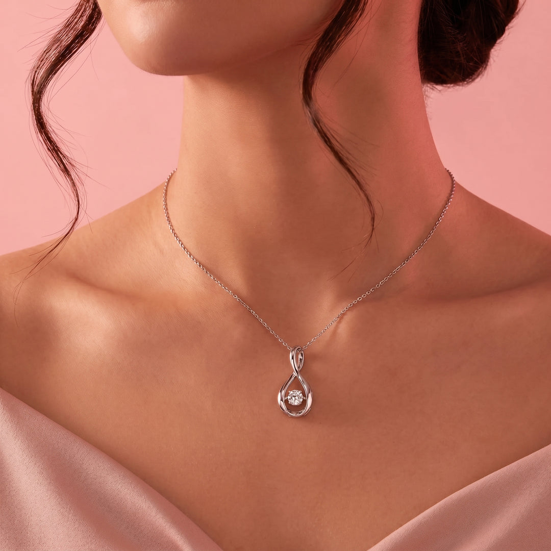 Danse Vivante Moissanite Necklace