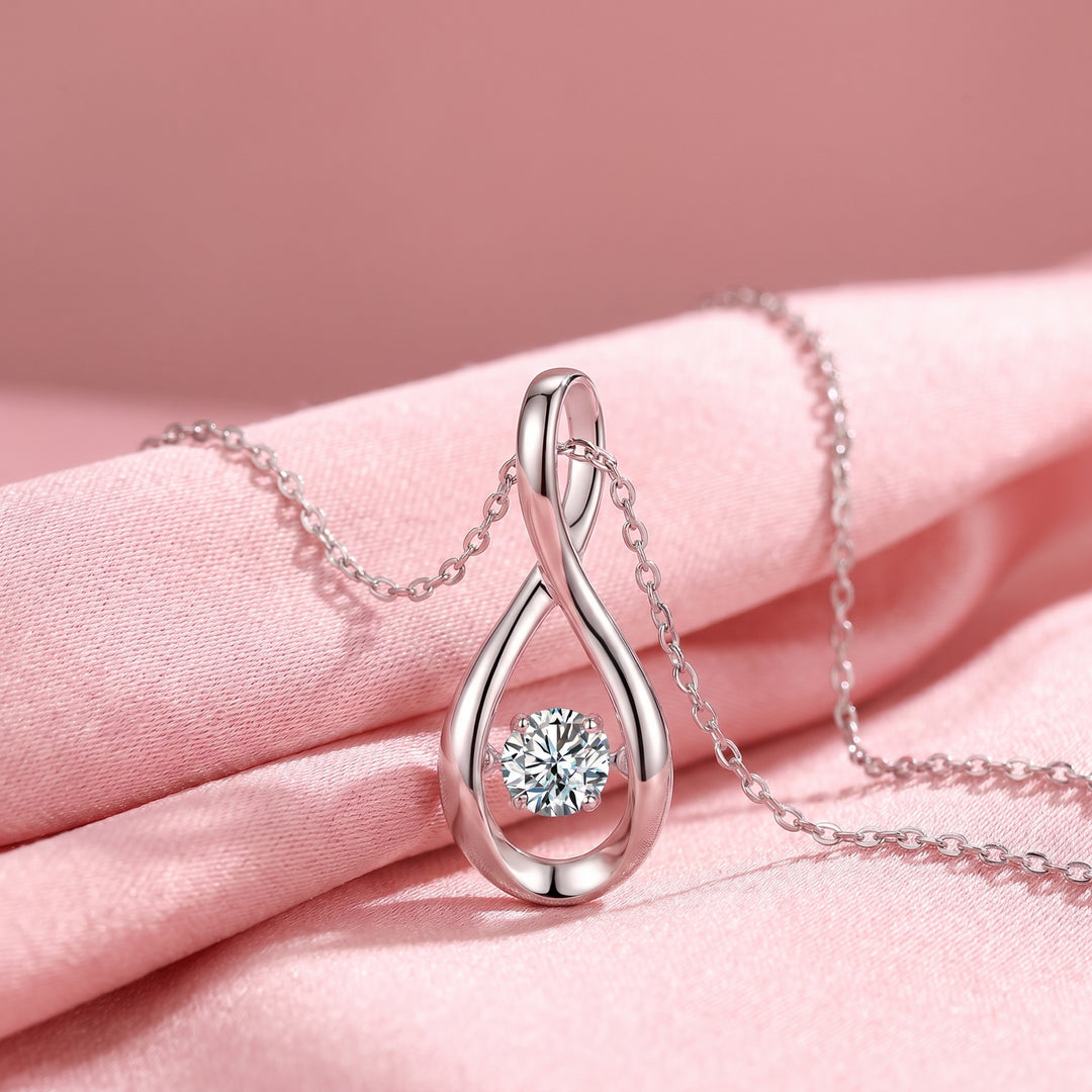 Danse Vivante Moissanite Necklace