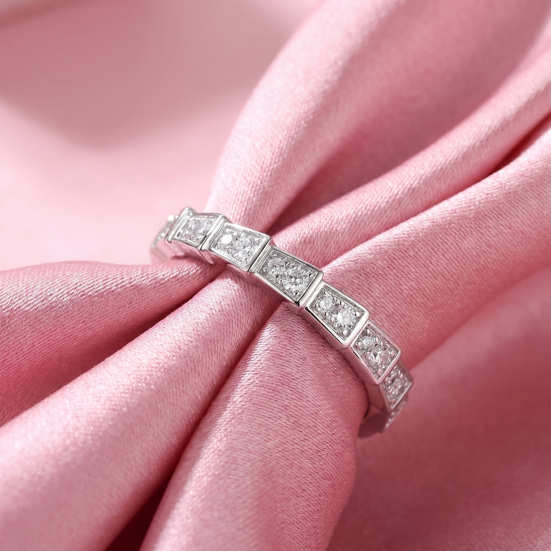 Pavé Serpentina Moissanite Ring