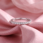 Load image into Gallery viewer, Rivière Éternelle Moissanite Ring