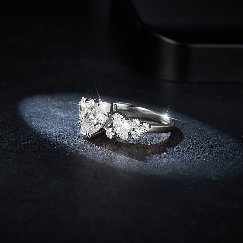 the-latelier-heirloom-moissanite-ring-3